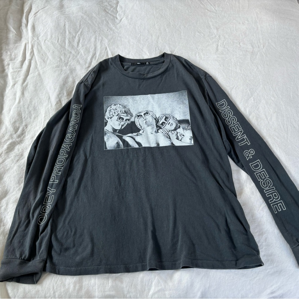 OBEY l/S tee